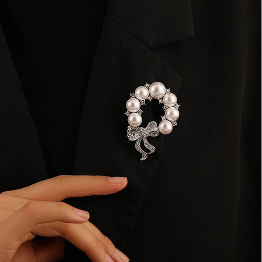 High-grade zircon pearl butterfly brooch simple niche clothing women's accessories - jewelryweilin