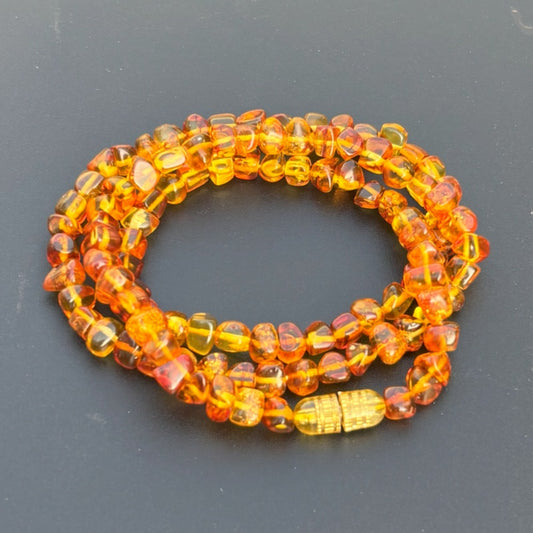 Caramel pattern amber bracelet and necklace set