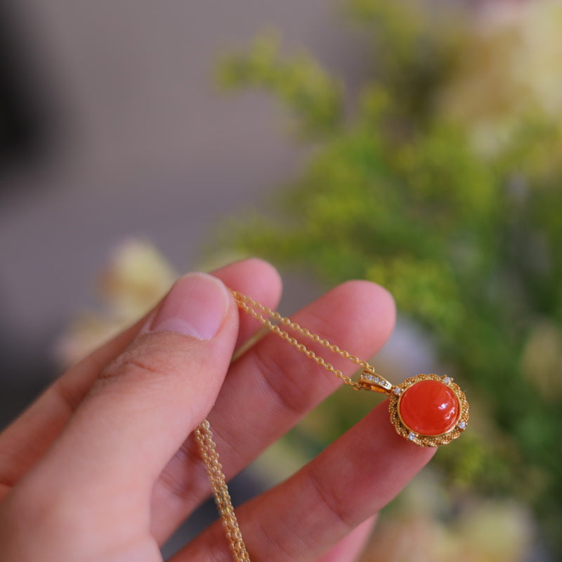 Natural Sichuan Nanhong Agate Pendant