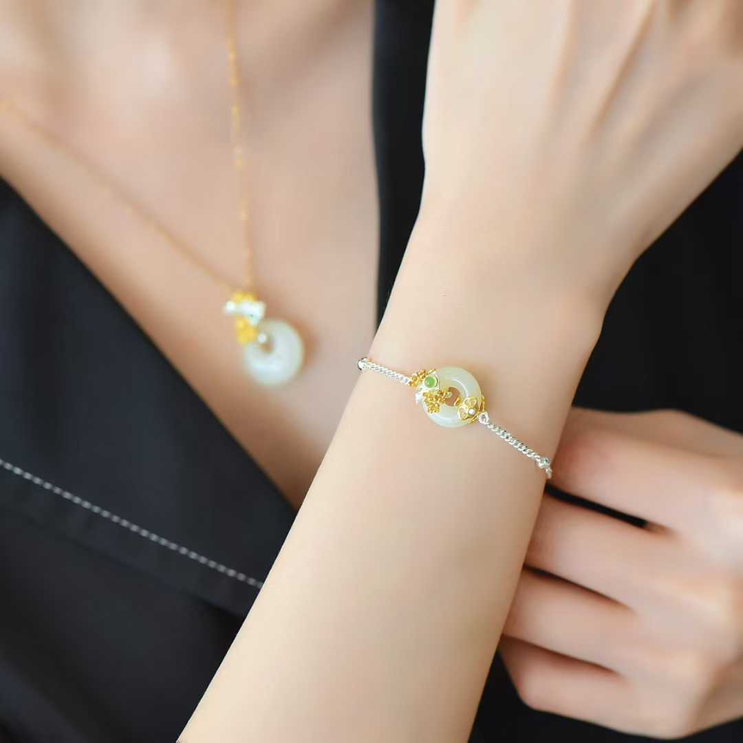 Traditional Chinese Hetian jade jewelry set - August osmanthus Flower God collection