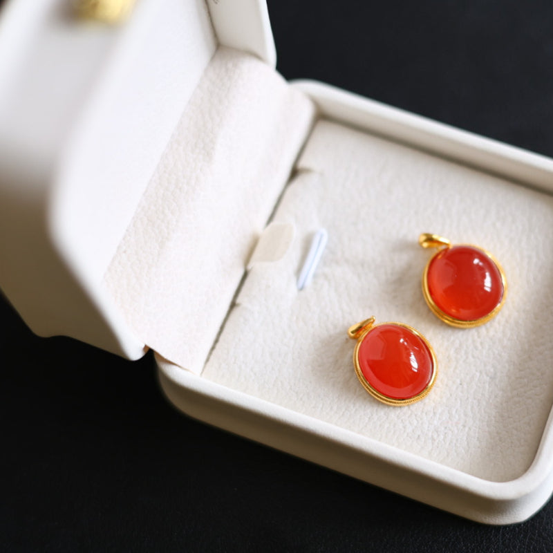 Baoshan Ice-Grade Nanhong Pendant