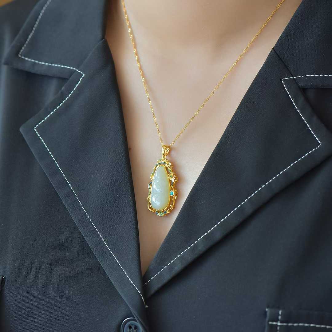 925 Silver Inlaid Hetian Nephrite "Four Seasons Fortune Bean" Pendant - jewelry - weilin.com