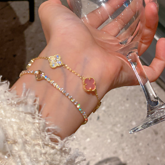 Zirconia Flower Lobster Clasp Bracelet