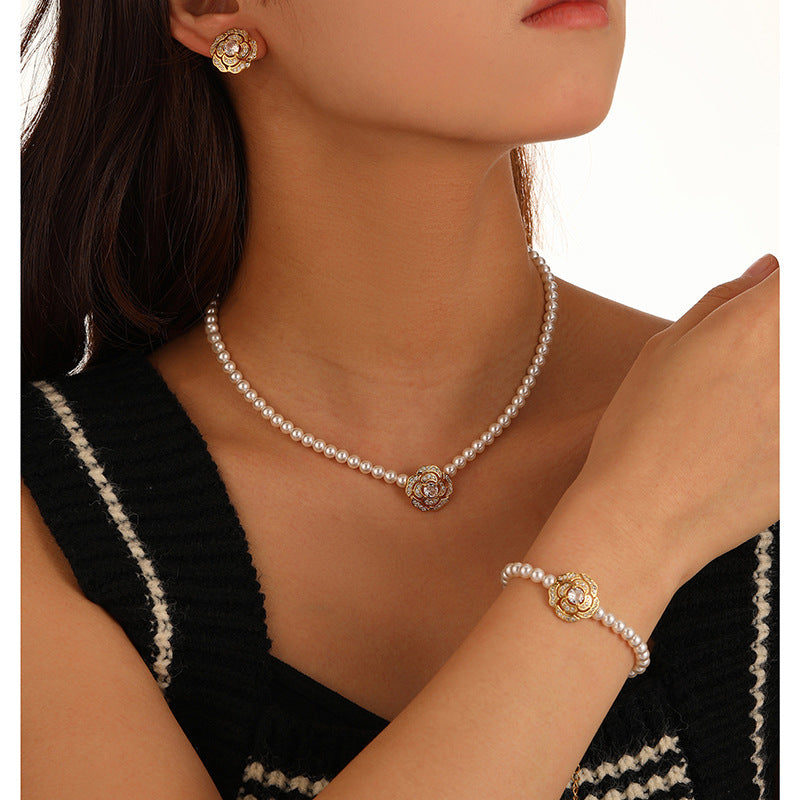 High-end personalized retro flower pearl necklace - jewelryweilin