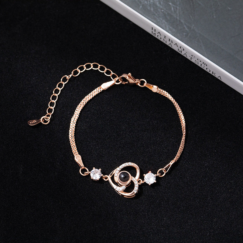 Heart-shaped zirconia photo projection bracelet