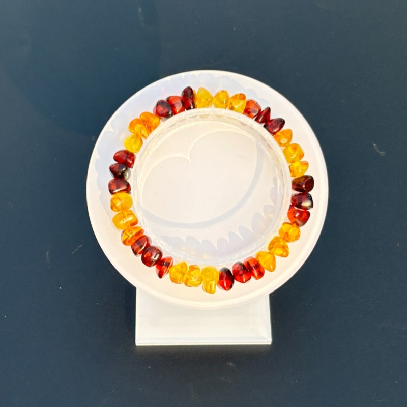 Duobao shaped bracelet