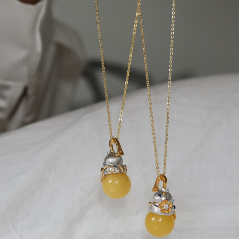 13–14mm Beeswax Amber Gourd Pendant