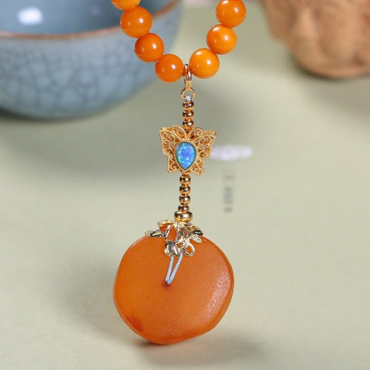 Chinese style beeswax necklace - jewelry - weilin.com