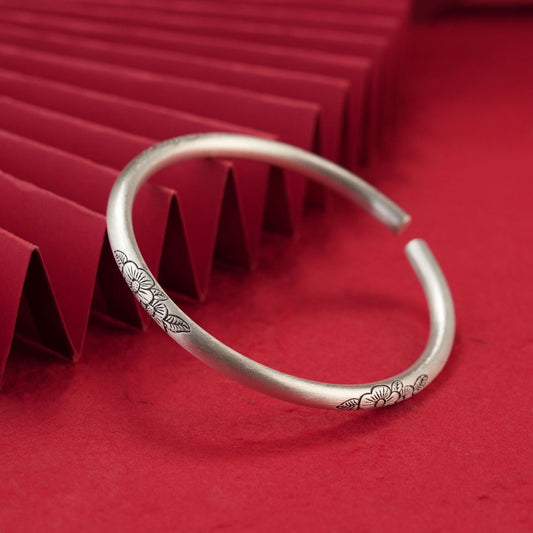 Chinese style four - leaf clover round stick sterling silver bracelet - jewelry - weilin.com