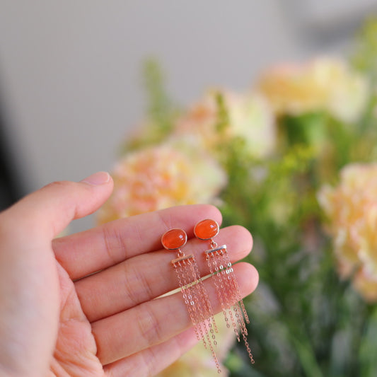 Natural Nanhong Agate Tassel Earrings