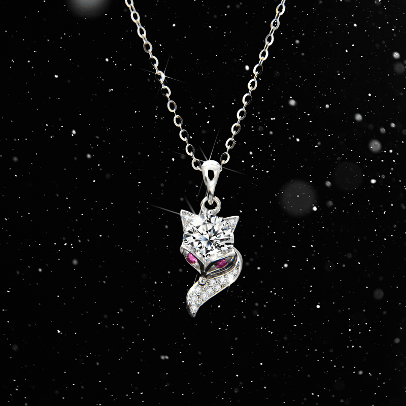 Hot girl design smart and calm fox pendant necklace - jewelry - weilin.com