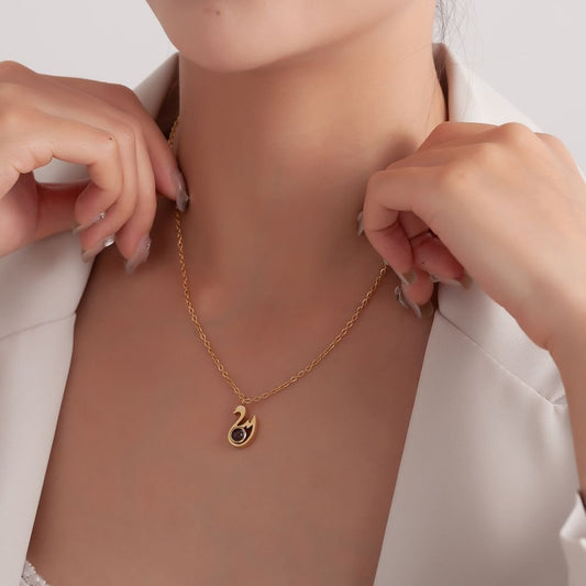 Photo Projection Swan Necklace - jewelry - weilin.com