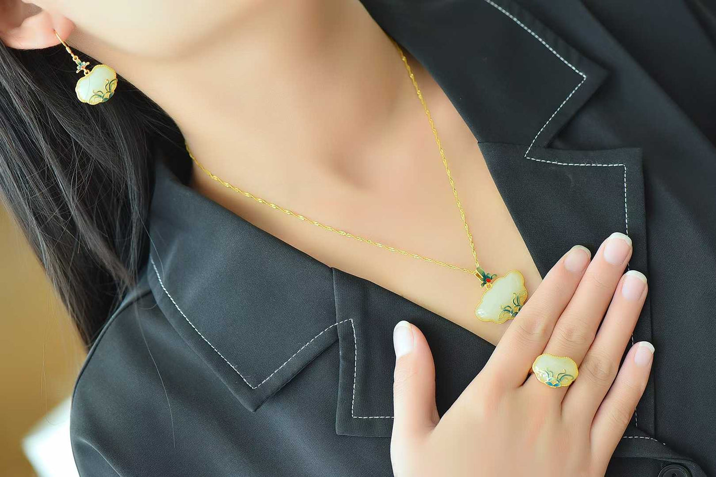 S925 Silver Inlaid Hetian Nephrite "Orchid & Grass Ruyi Lock" Jewelry Set - jewelry - weilin.com