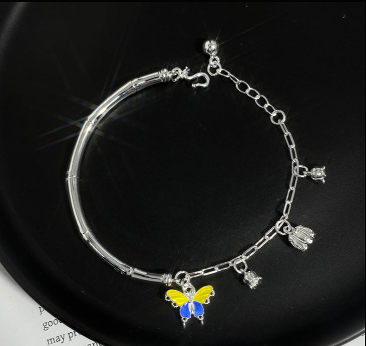Fashionable Sterling Silver Bracelet