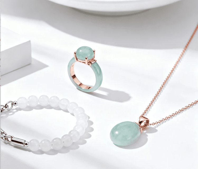 Fashionable Hetian Jade - jewelry-weilin.com