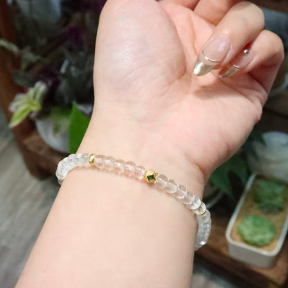 Natural White Crystal Straight-Cut Bracelet