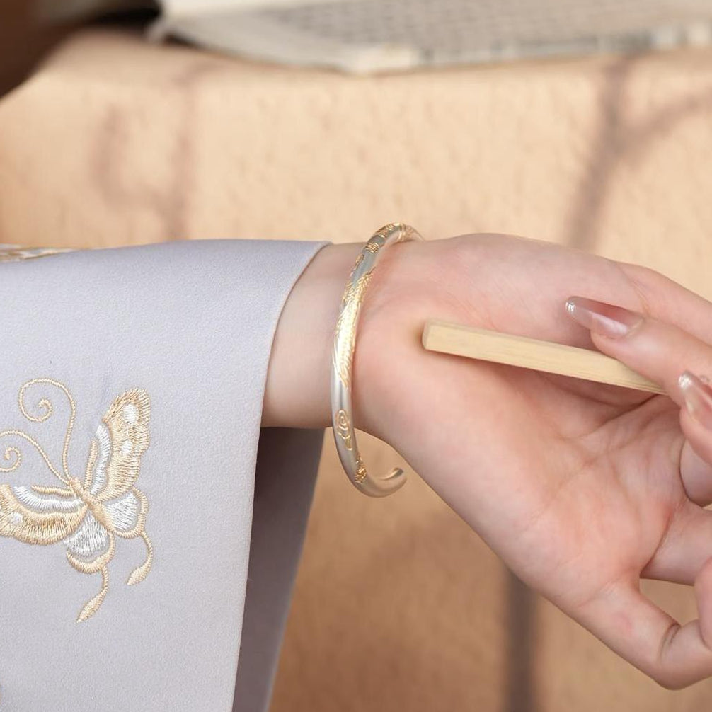 China Frosted round stick open sterling silver bracelet