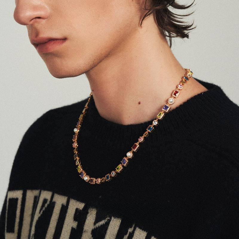 Colored diamond pearl necklace