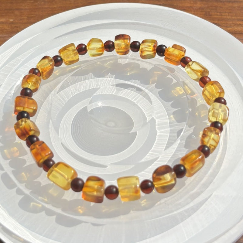 Golden amber square bracelet