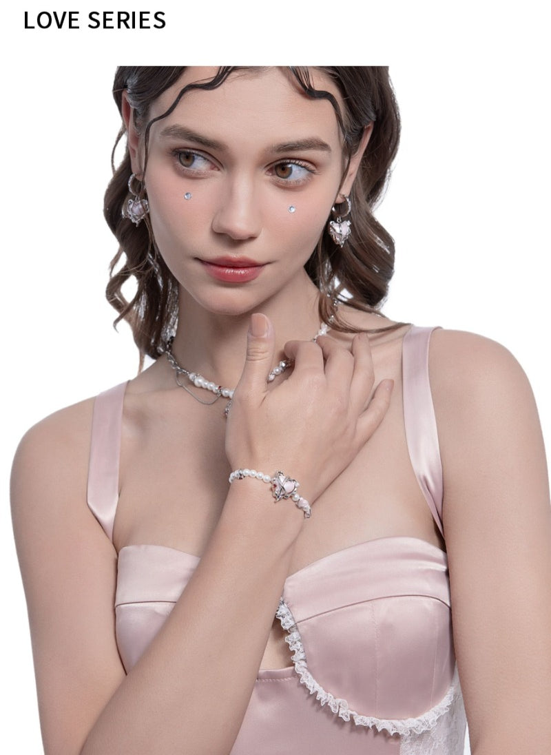 Love heart bead bracelet