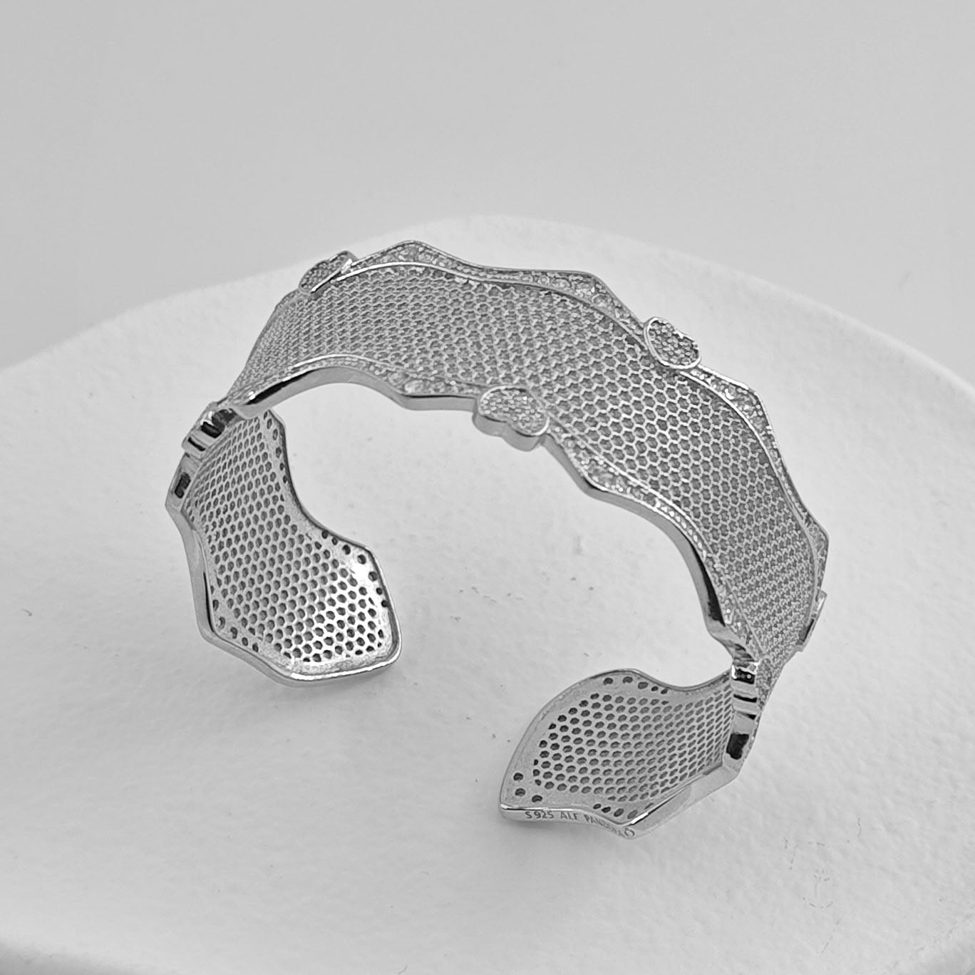 Sparkling Hollow Heart Wide Silver Bracelet for Women - jewelryweilin