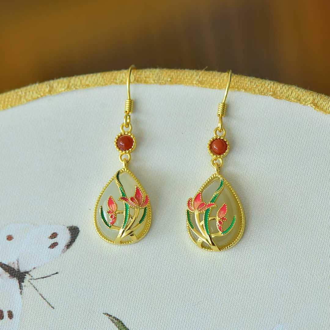 أقراط أذن على شكل قطرة ماء من الفضة عيار 925 مرصعة بالنيفرت "جمال متناغم"