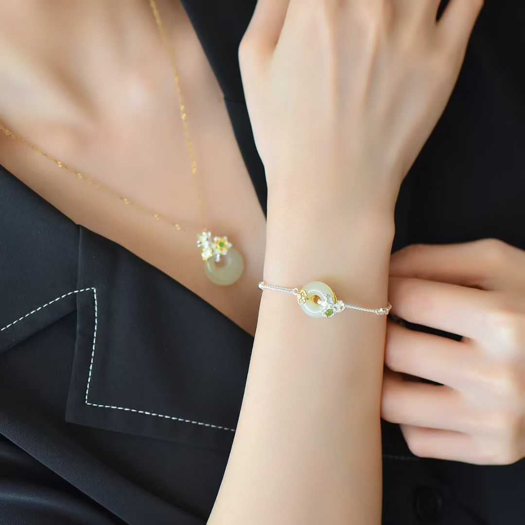 Premium Hetian nephrite Twelve Flower Gods series - June lotus purity symbolism