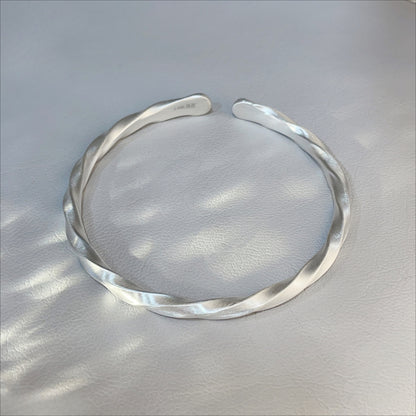 Frosted Auspicious Twisted Hemp Bracelet