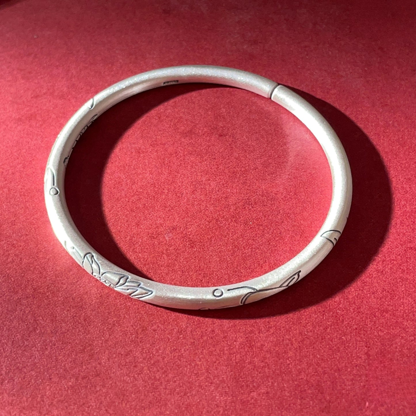 China Sterling silver round stick lotus fish open bracelet - jewelryweilin