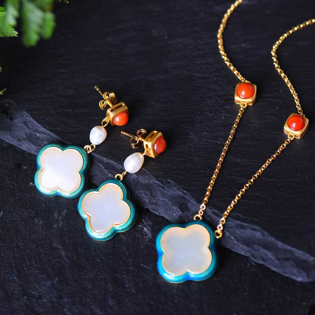 925 Silver Inlaid Nephrite Enamel Four-Leaf Clover Jewelry Set