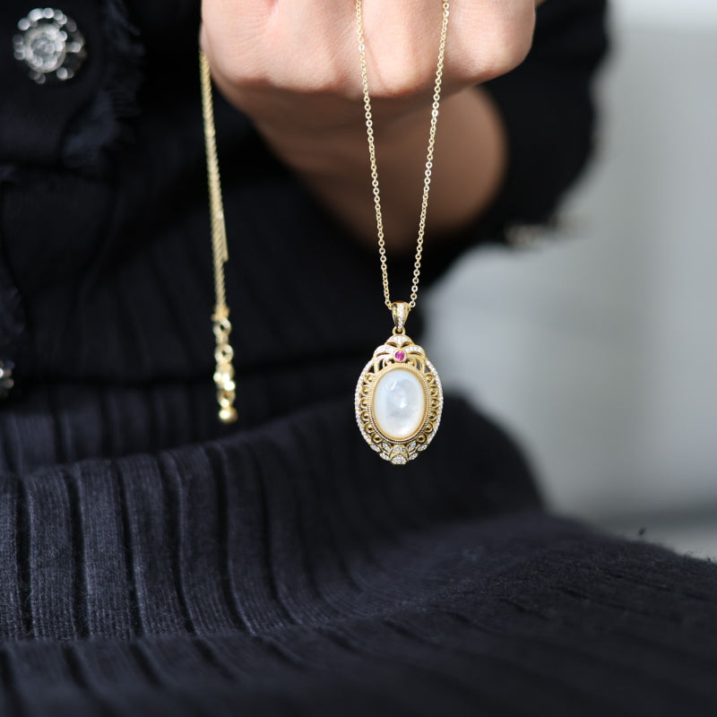 Natural White Mother of Pearl Pendant