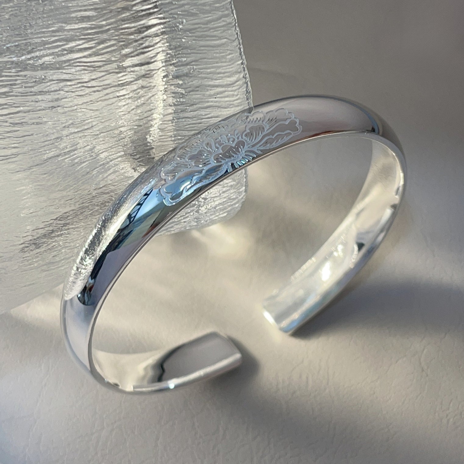 China Patterned solid sterling silver bracelet - jewelryweilin