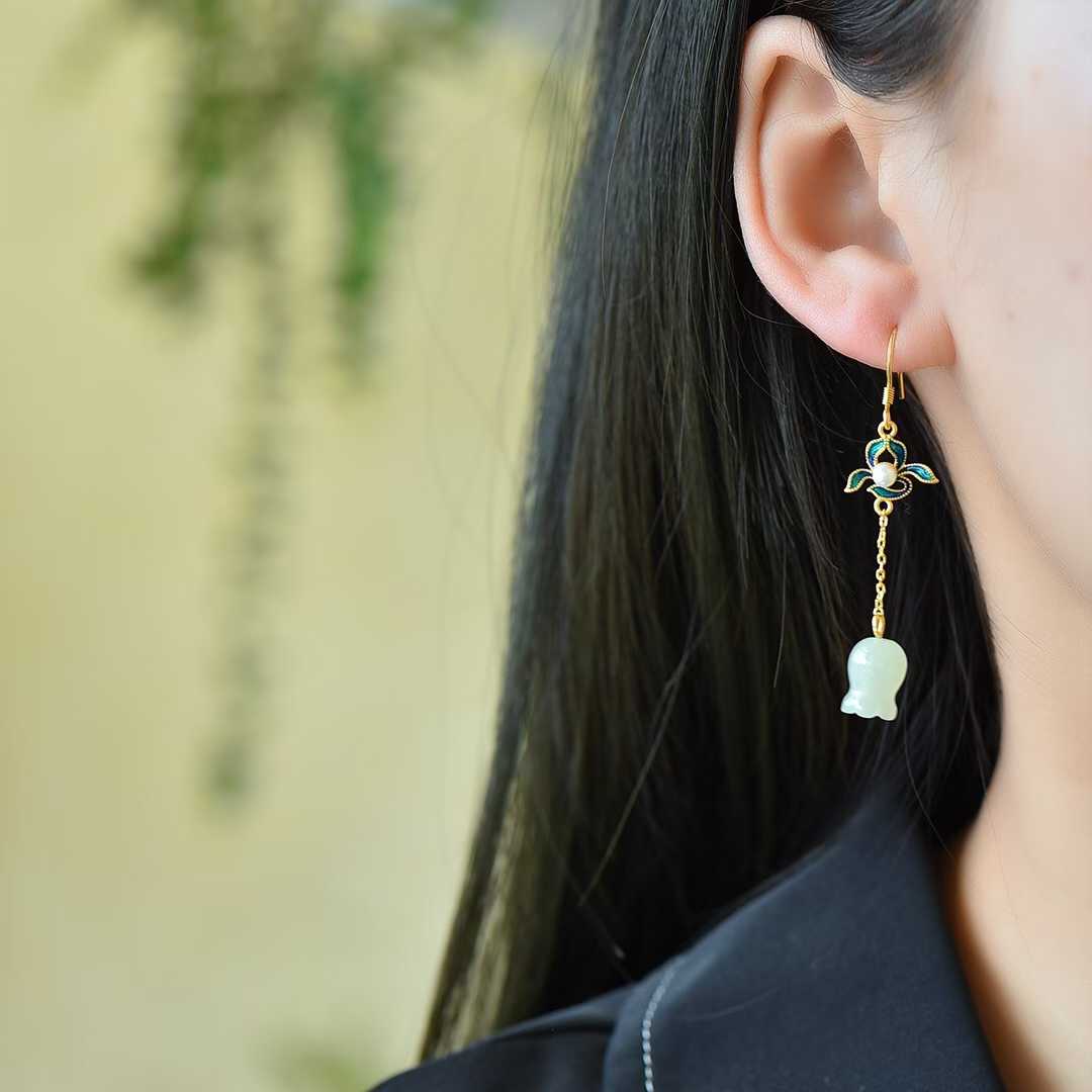 S925 Silver Inlaid Nephrite Wind Chime Flower Earrings