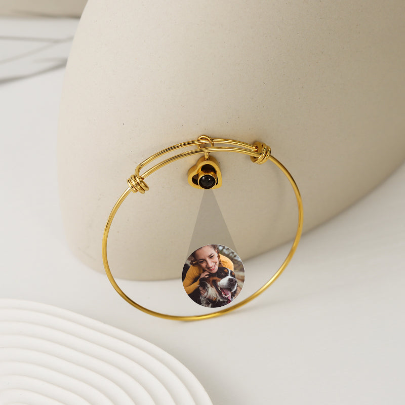 Pulsera de corazón con proyección de fotos