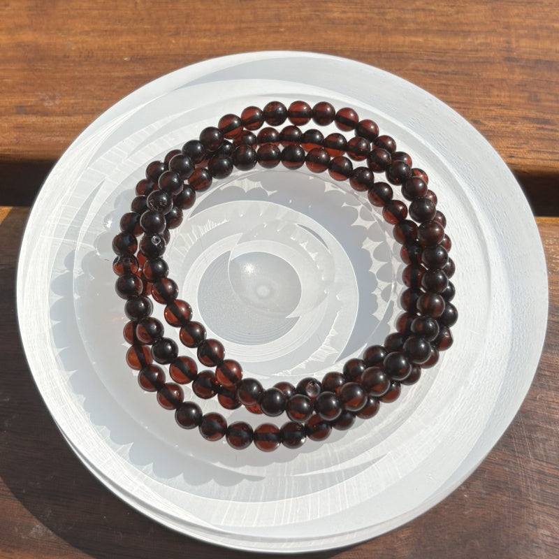 Blood amber three-ring bracelet