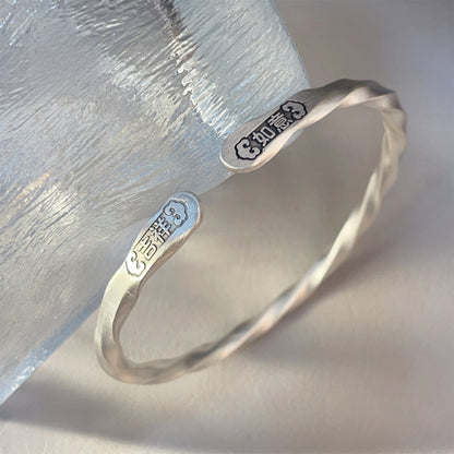 Frosted Auspicious Twisted Hemp Bracelet