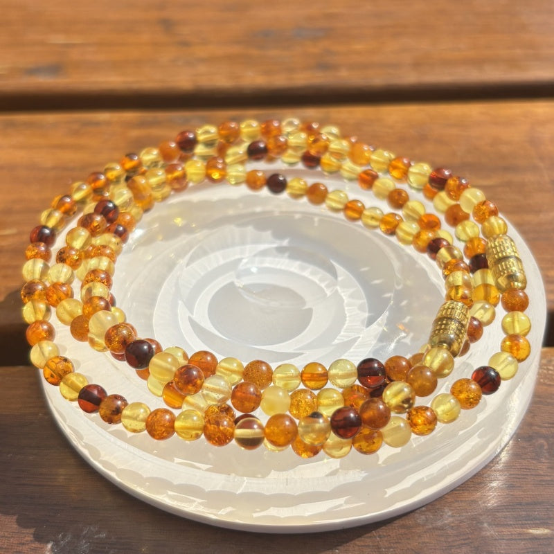 Amber Duobaoyuan bead necklace