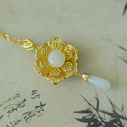 925 Silver Inlaid Hetian Nephrite "Blossoming Flowers & Prosperity" Pendant