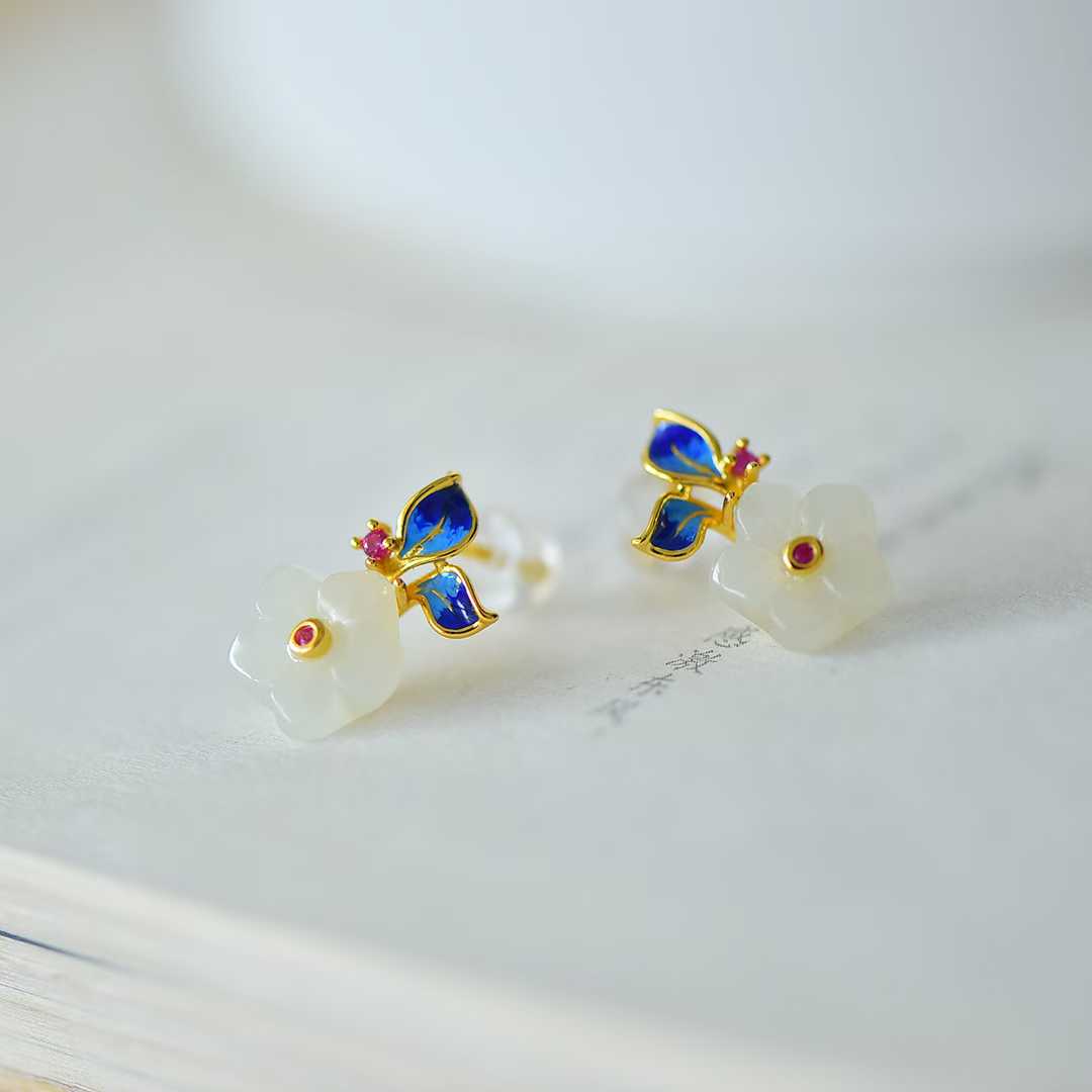925 Silver Inlaid Nephrite Five-Petal Flower Stud Earrings