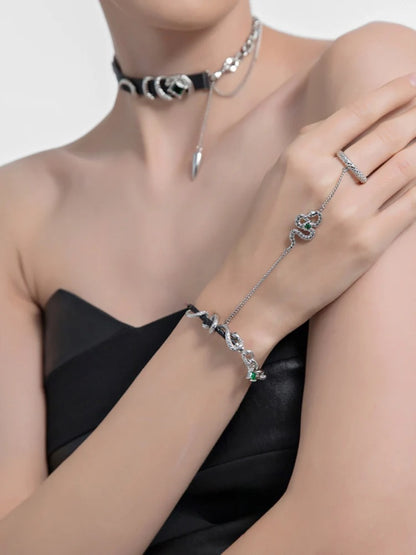 One-piece snake-shaped bracelet