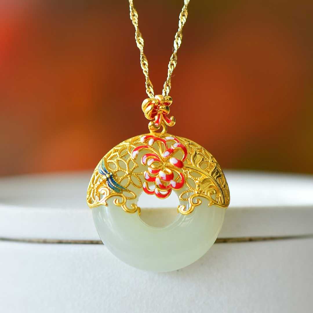 925 Silver Inlaid Nephrite "Peony Filigree Peace Ring" Pendant