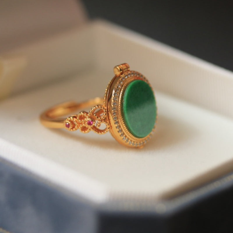 Natural Grade A Jadeite Sachet-Style Ring