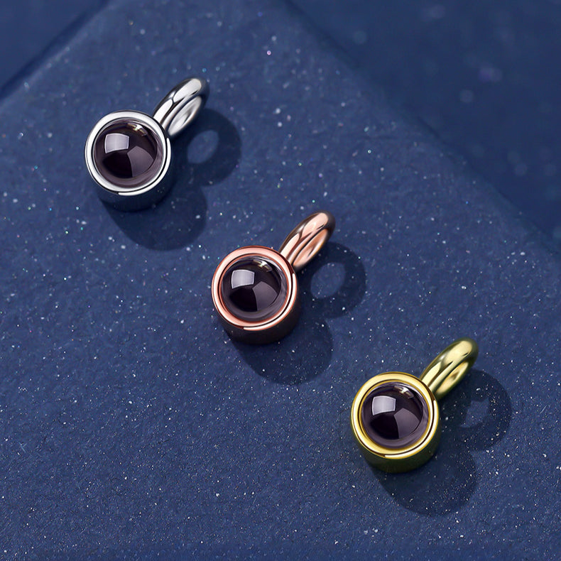 Projection Stone Pendant Bracelet