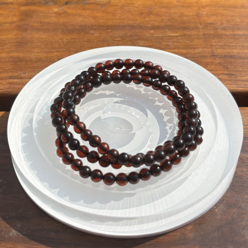 Blood amber three-ring bracelet