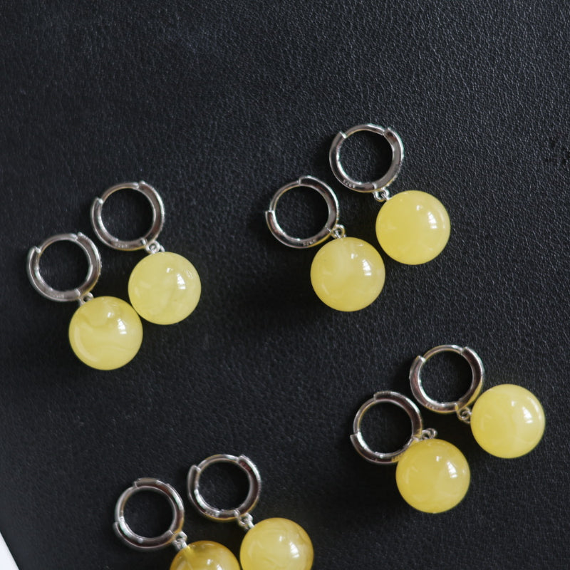 Natural Raw Mine Chicken Fat Yellow Beeswax Earrings