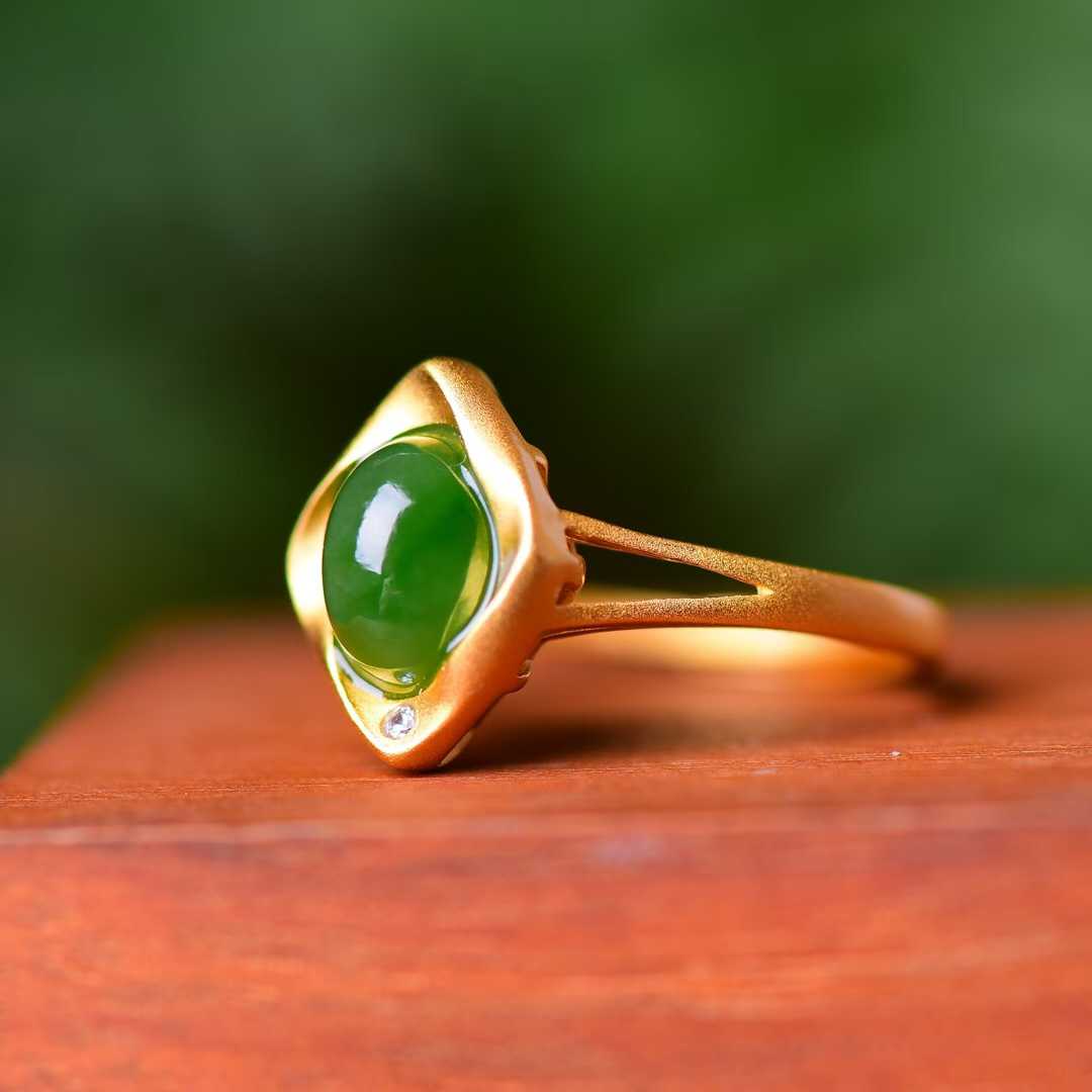 925 Sterling Silver Inlaid Hetian Jade with Thick Brushed Gold Small Ruyi Green Jade Ring