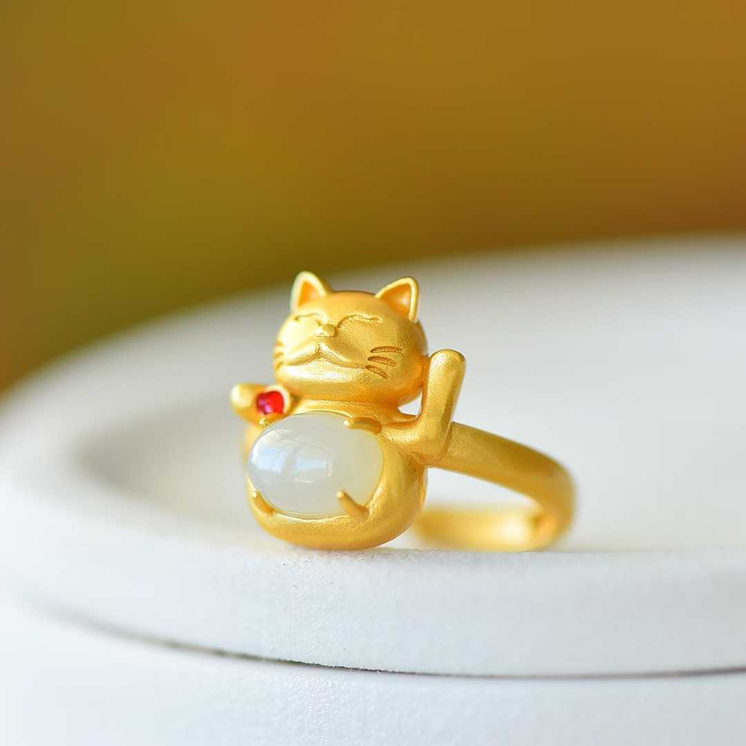 Close-up of wealth attraction design Hetian jade pendant in sterling silver setting