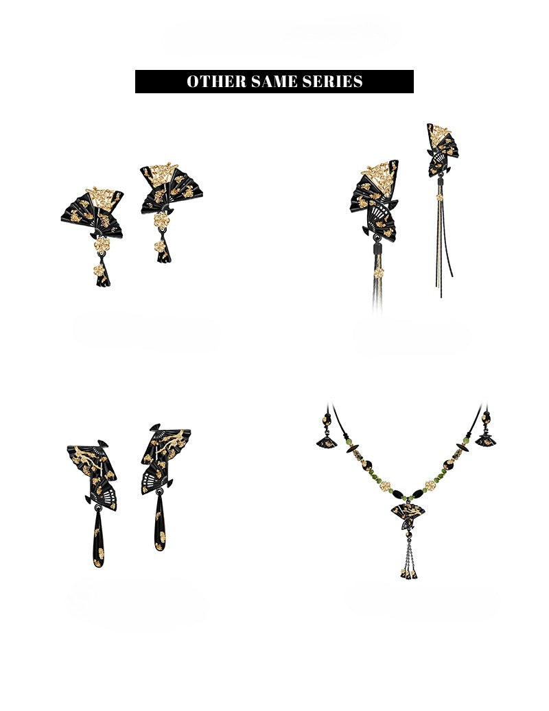 Chinese plum bracelet