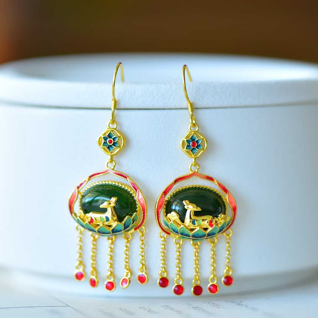 925 Silver Inlaid Nephrite "Meeting the Divine Deer" Jewelry Set