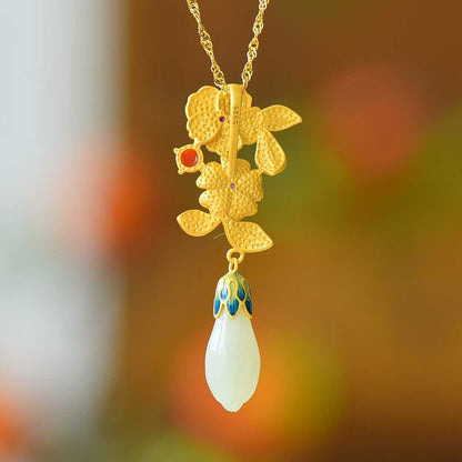 Elegant magnolia Ruyi design Hetian nephrite pendant - 925 silver
